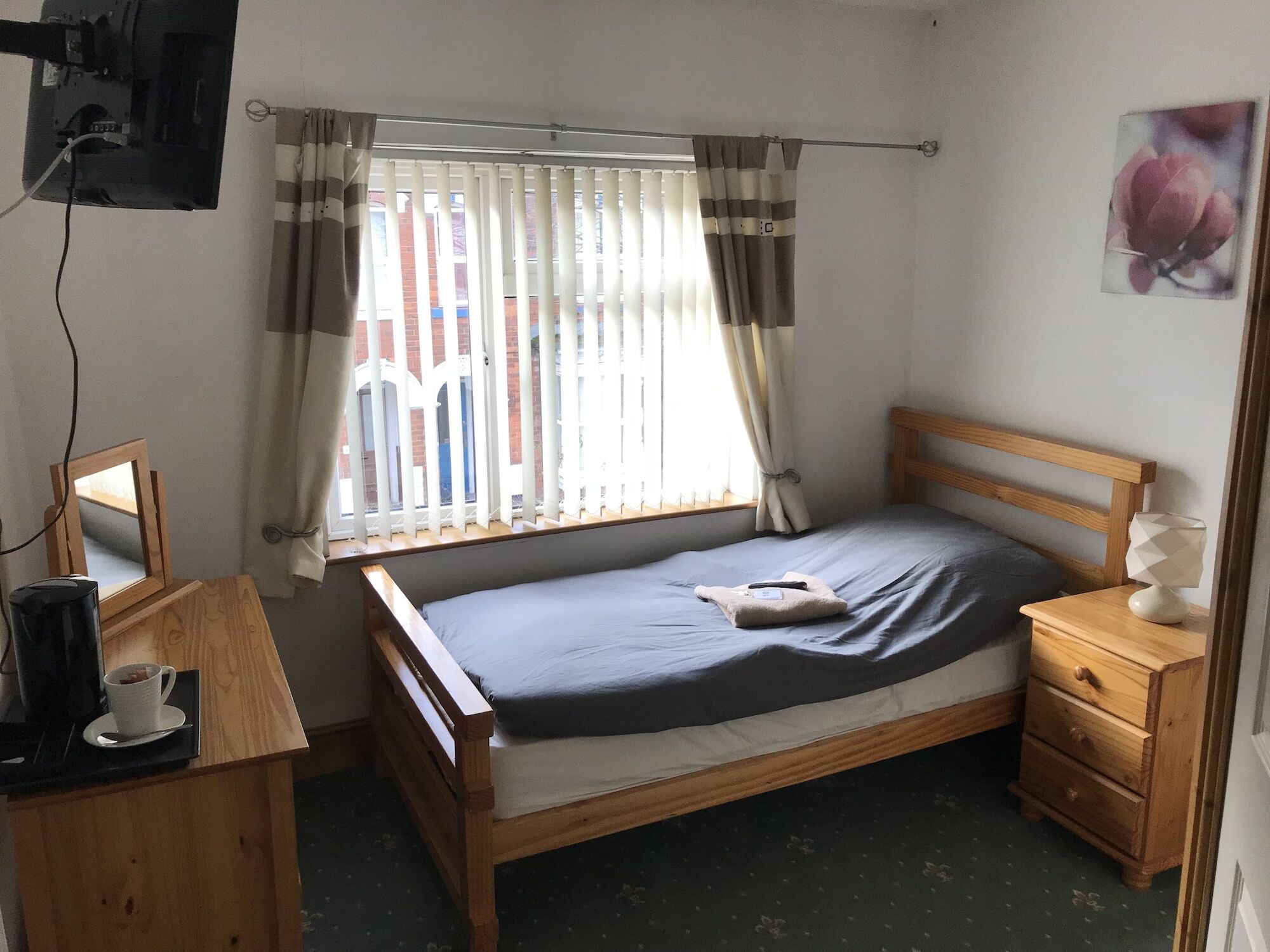 Oyo Clamart Hotel