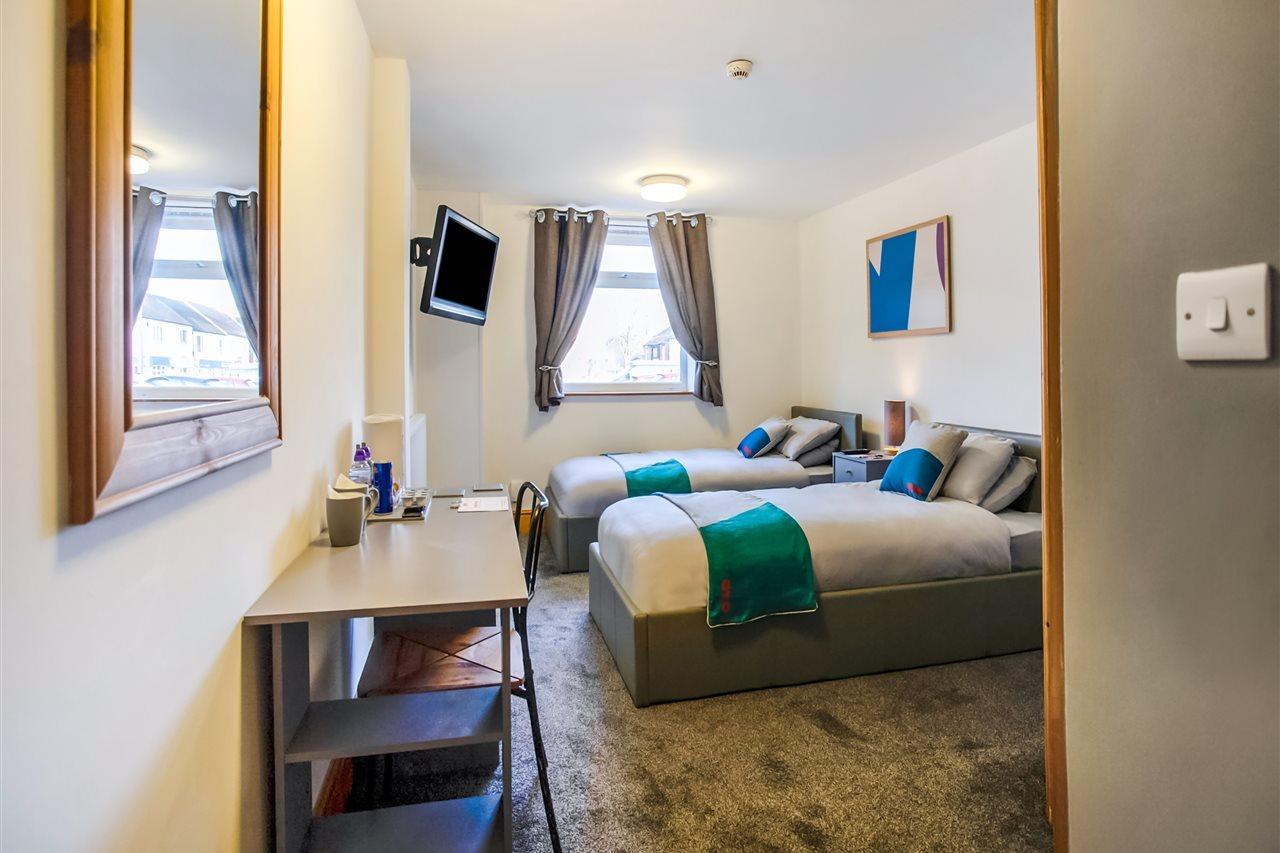 Oyo Clamart Hotel
